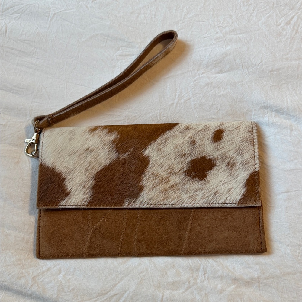 Elegant Cowhide Wristlet Clutch